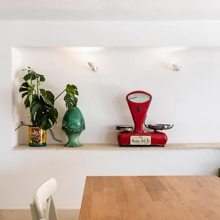 Casa Del Mandorlo アパート ノート